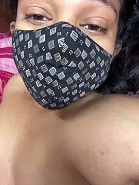 Priyajaanbaby's cam snapshot