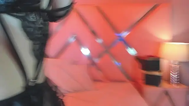 ViolettaLane's cam snapshot