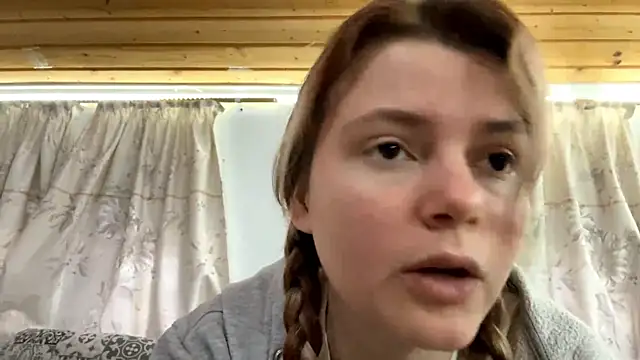 AlanaPostell's cam snapshot