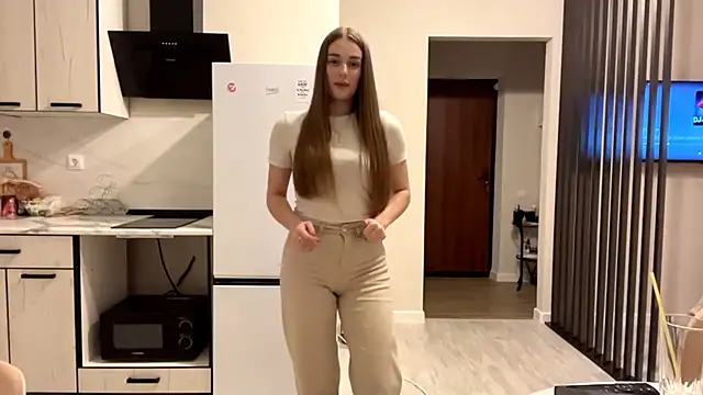 Adelle_Love's cam snapshot