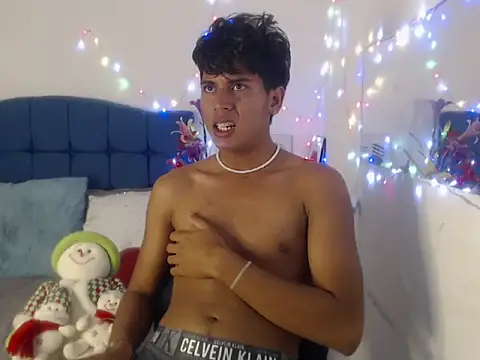 Valentino_Lane live sex cam