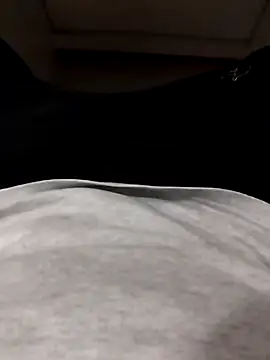 erdestruttor18 live sex cam