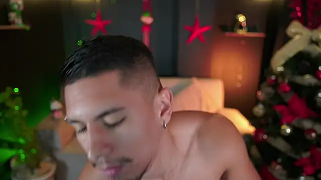 Aaronfox_x live sex cam