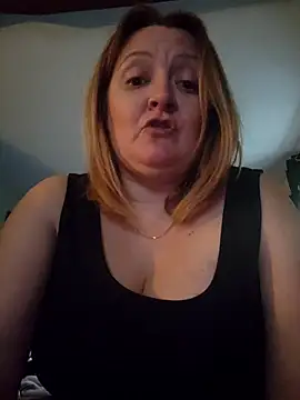 lady_charlyne live sex cam