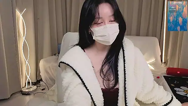 2hyun__KOREA live sex cam