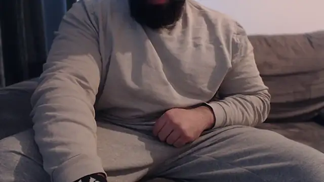 hugemachohandsome live sex cam