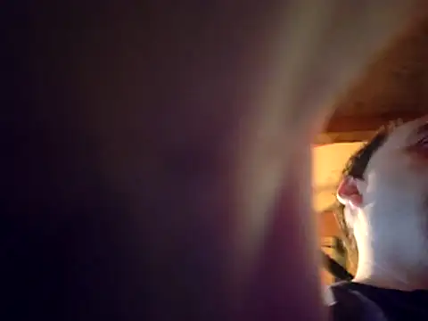 caressonnous live sex cam