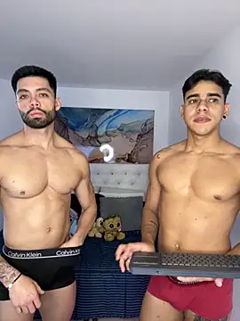 Panther_Boys live sex cam