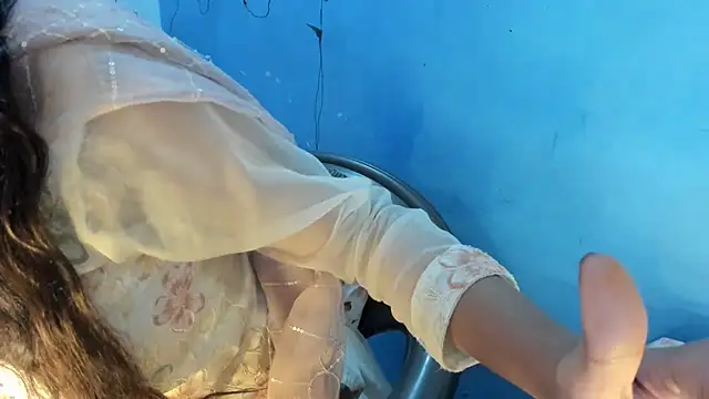 aarjulove live sex cam