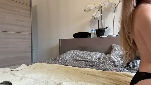 Angele_wrz live sex cam