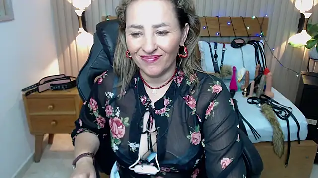 luciana_ballesteros_ live sex cam