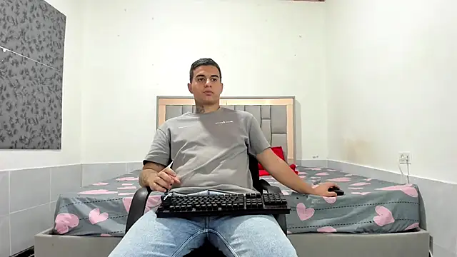 simookeler live sex cam