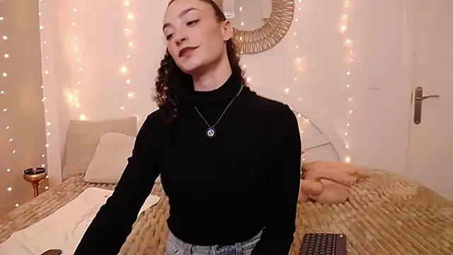 Martyca_Beee live sex cam