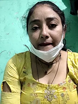 Piya_Bakshi live sex cam