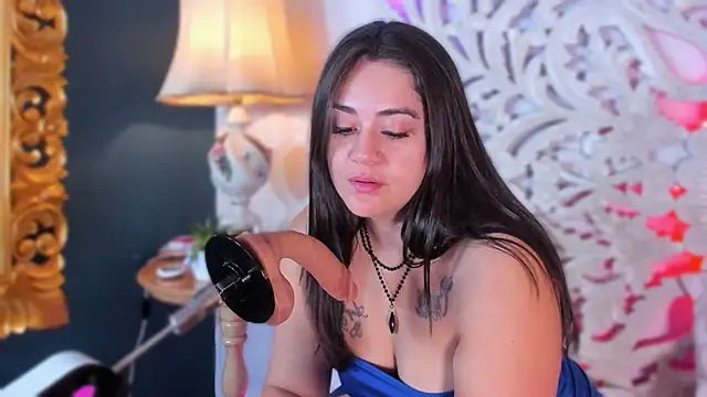 nahomi_sweett live sex cam