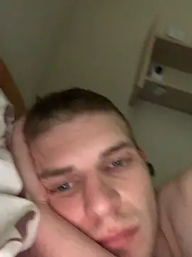 SexSlavek live sex cam