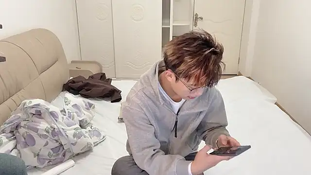 STxuguanhan live sex cam