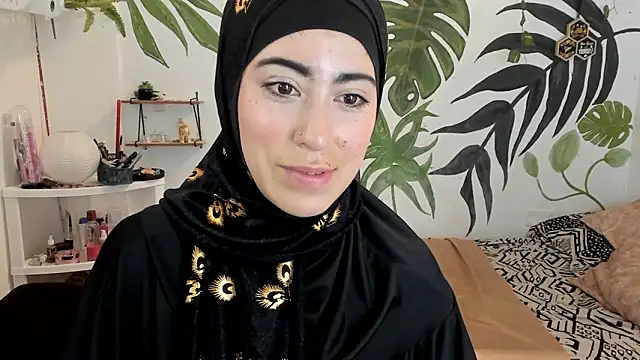 chaymae_nah_ live sex cam