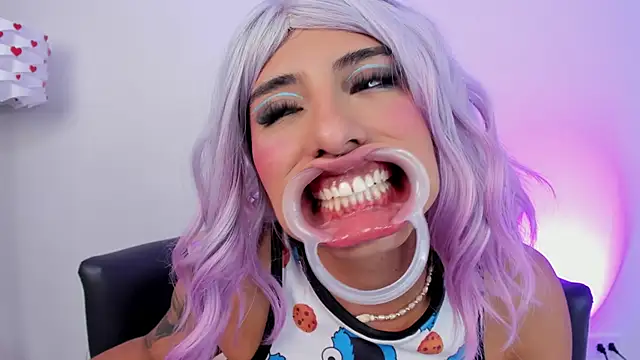 miss__allison live sex cam