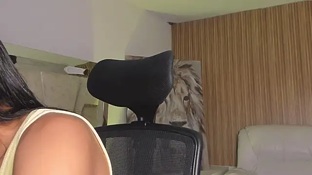 katemooss_'s cam snapshot