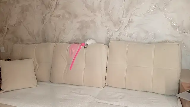 MileyMyth's cam snapshot