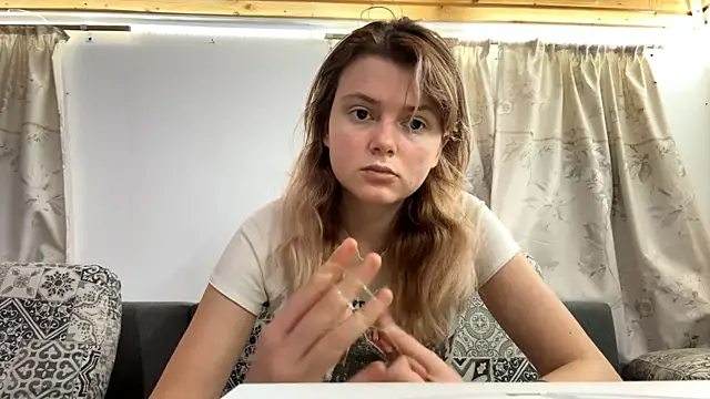 AlanaPostell's cam snapshot