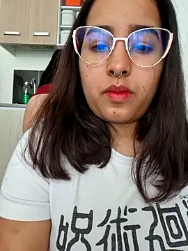 VictoriaSeras19 live sex cam