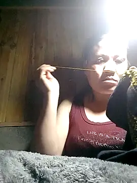 hey-bana's cam snapshot