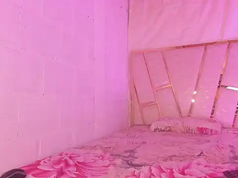 Julia-Blair's cam snapshot