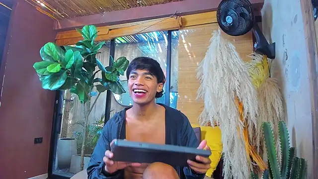 AlanCutee live sex cam