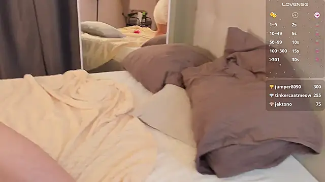 Jessie_Rayne live sex cam