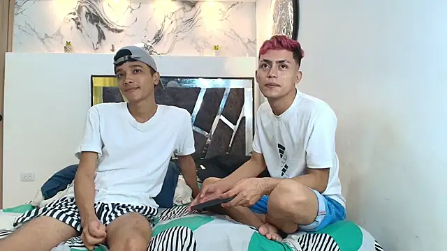 VERY_HOT_GUYS live sex cam