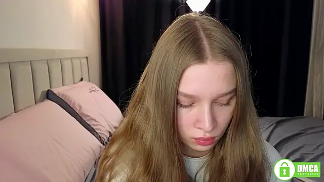 CutieBeauty's web cam