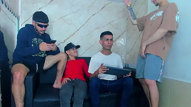 Golldens_Dreamss live sex cam