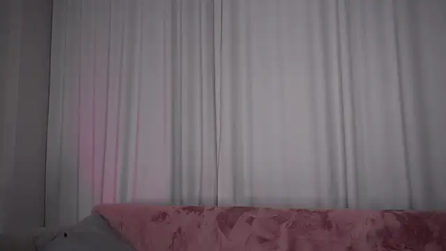 EviaRabasca live sex cam