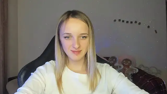 RouseReed's cam snapshot