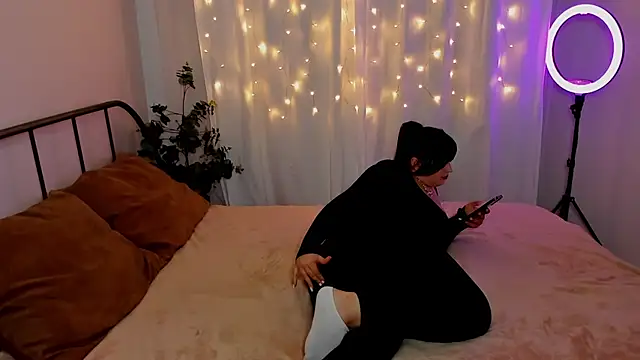 Talla_a live sex cam