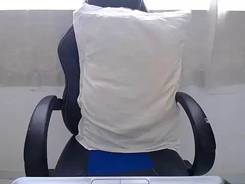 Apollo_21's cam snapshot