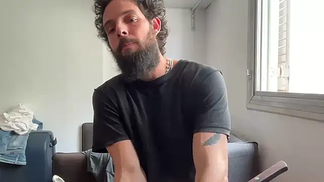 falacomigobbzin's cam snapshot