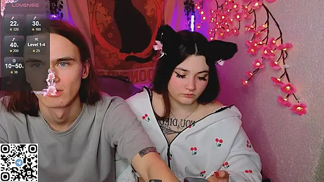 _Sweetie_Kitty_ live sex cam