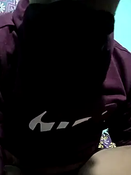 JOHN_IS_LIVE's cam snapshot