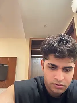 Vihaaanfucks's cam snapshot