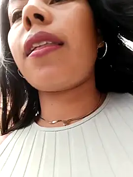 _andrea30's cam snapshot