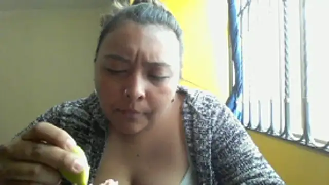 Rush_rosee_150's cam snapshot