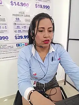 PAULA20-'s cam snapshot