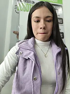 CHARLOTTE__05's cam snapshot