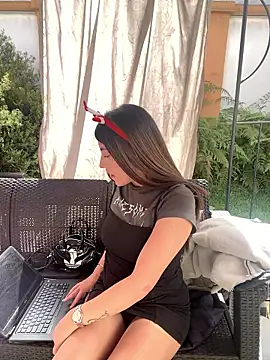 ElectraPink_'s cam snapshot