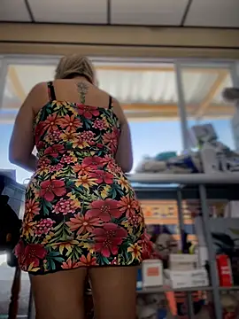 sammyqueenx21's cam snapshot