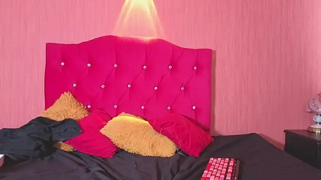 kassandra_james's cam snapshot