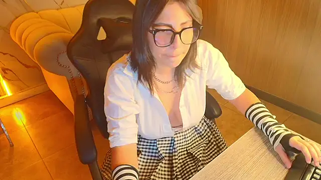 lexiemarie_tf's cam snapshot